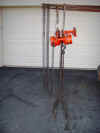 cm trolley hoist 1.JPG (221951 bytes)